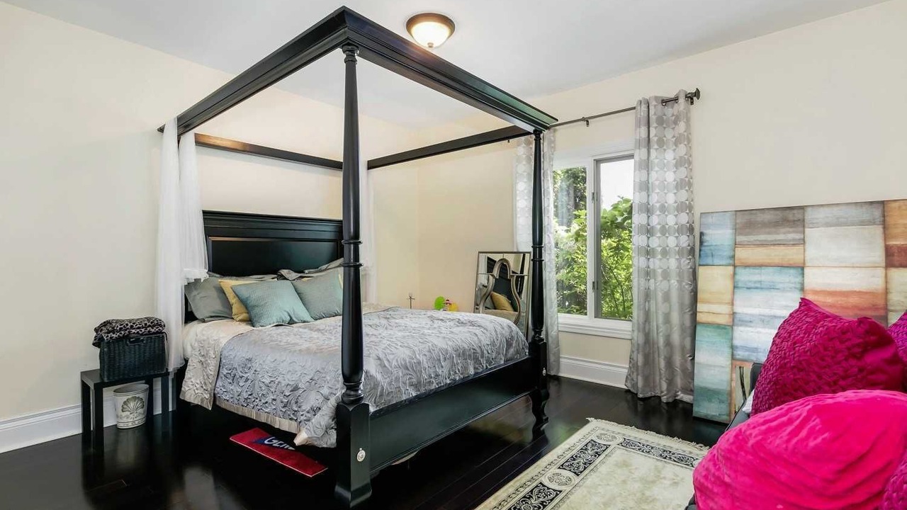 Photo of Bedroom in Durham Region