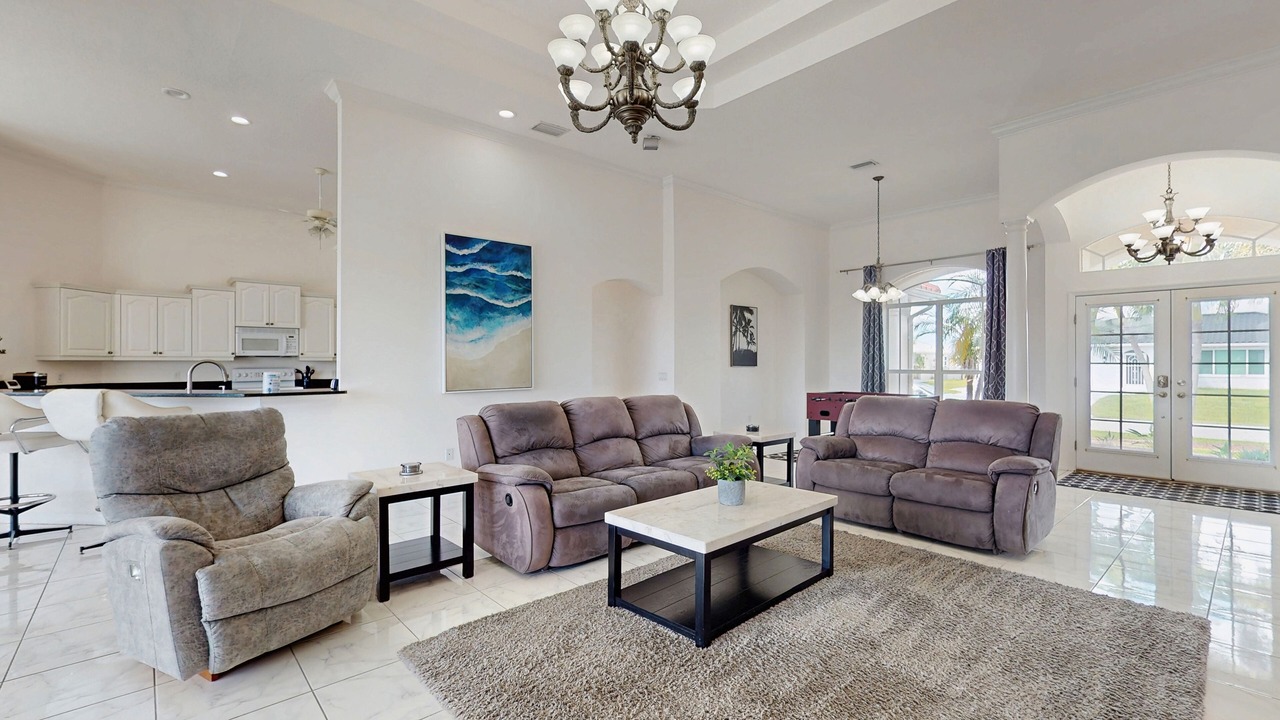Photo of Livingroom in Gulf Cove