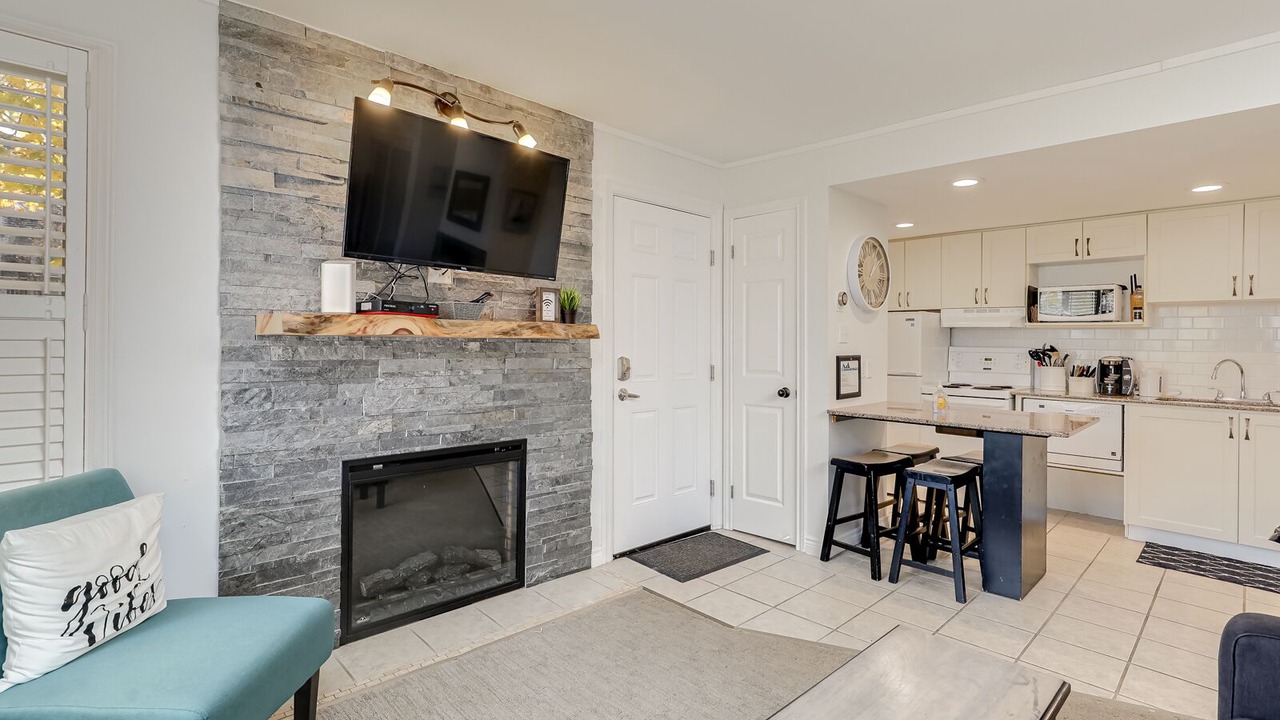 Photo of Livingroom in Craigleith