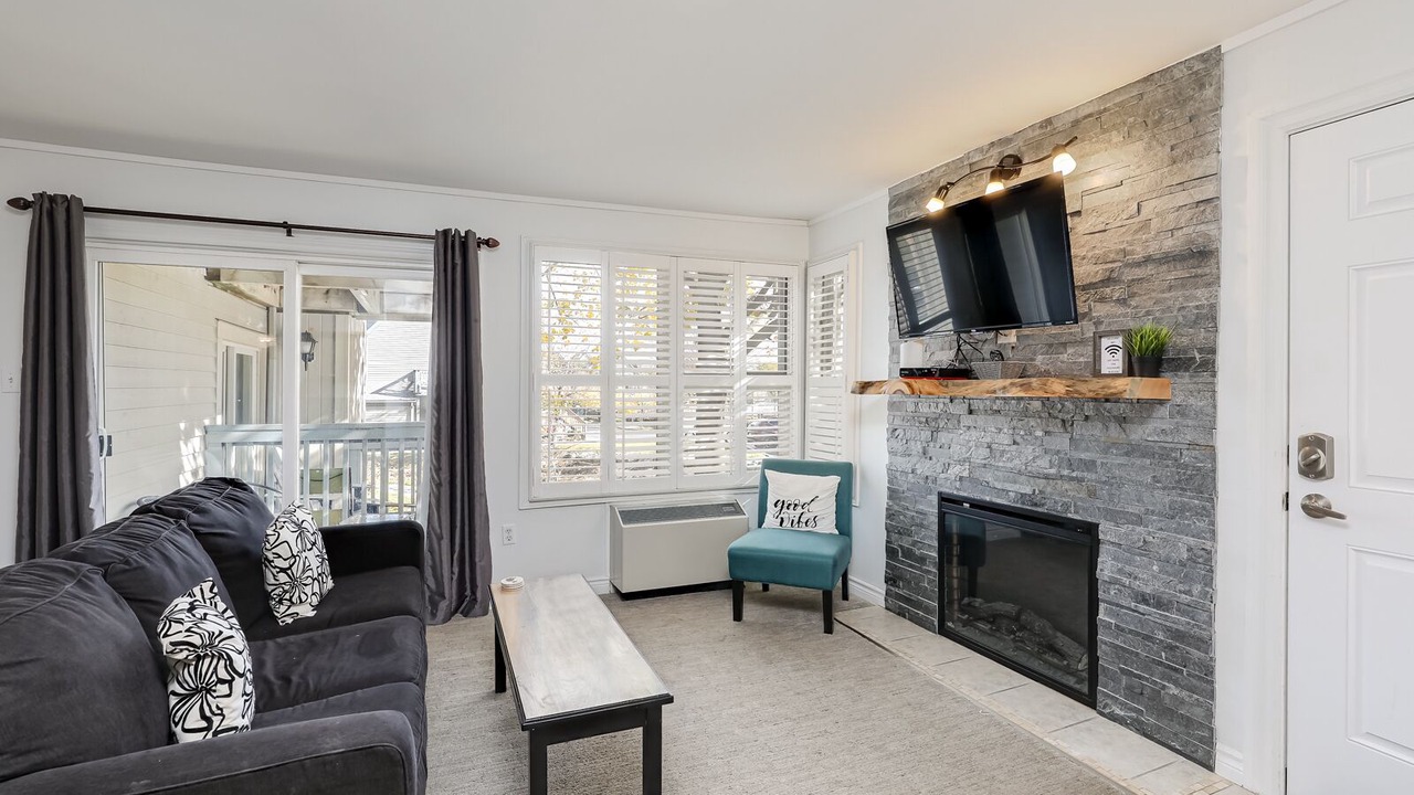 Photo of Livingroom in Craigleith