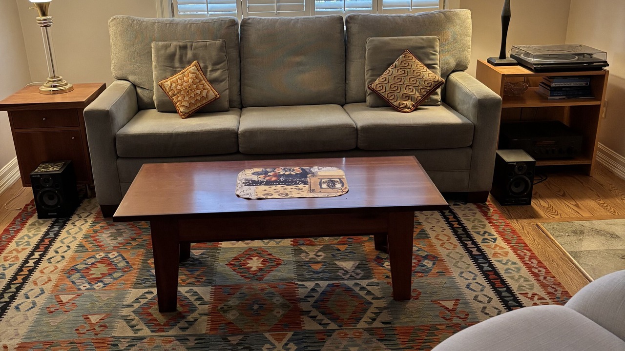 Photo of Livingroom in Yonge and Lawrence