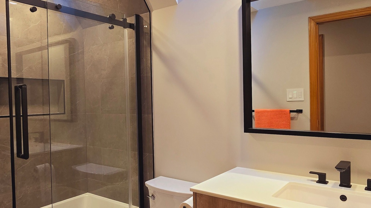 Photo of Bathroom in Grand Bend