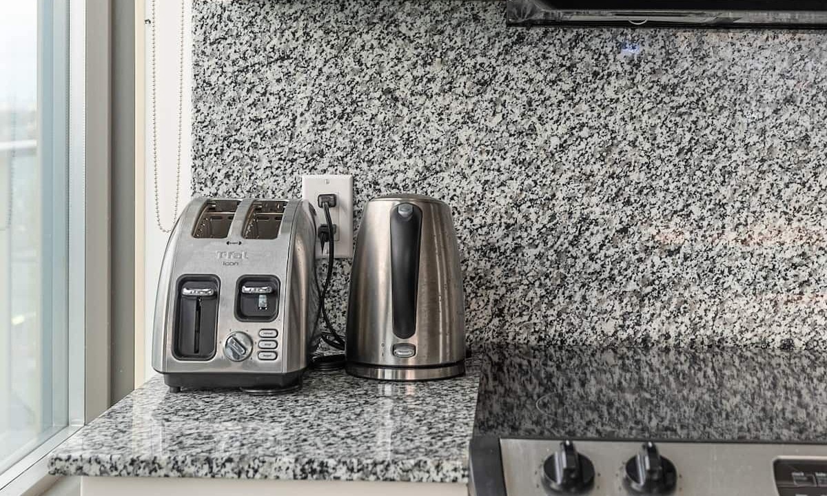 Photo of Kitchen in Bay Street Corridor