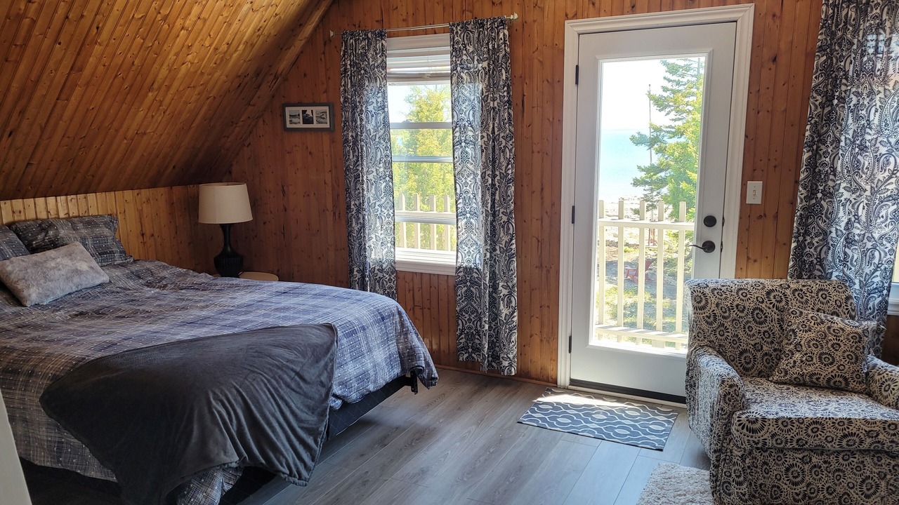 Photo of Bedroom in Northern Bruce Peninsula