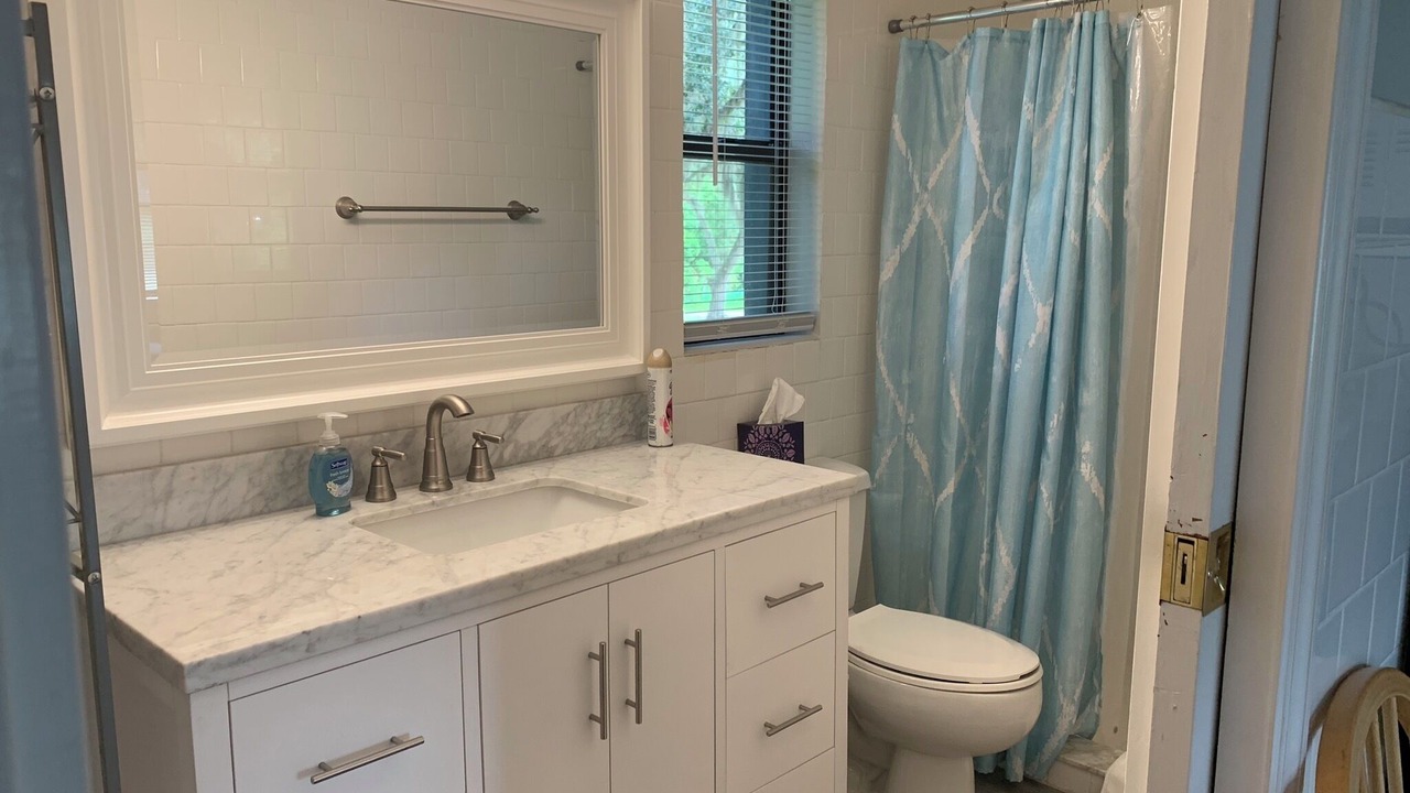 Photo of Bathroom in Lake Wales