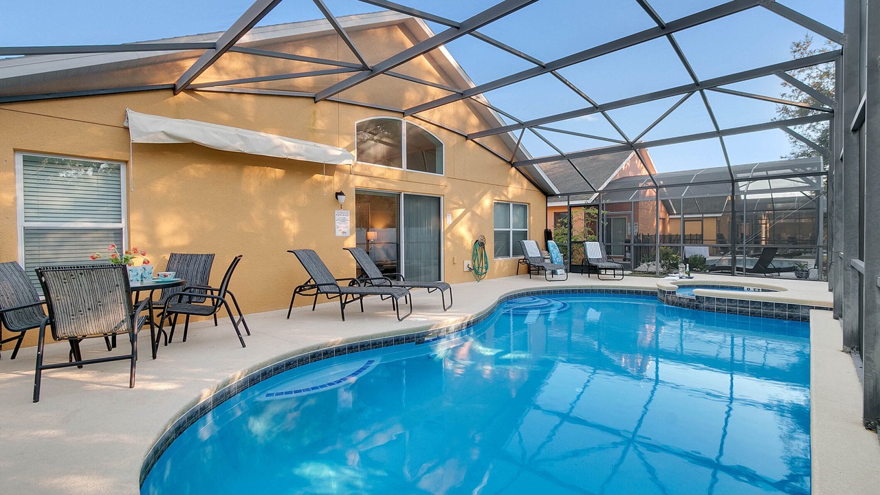 Photo of Bedroom in Veranda Palms