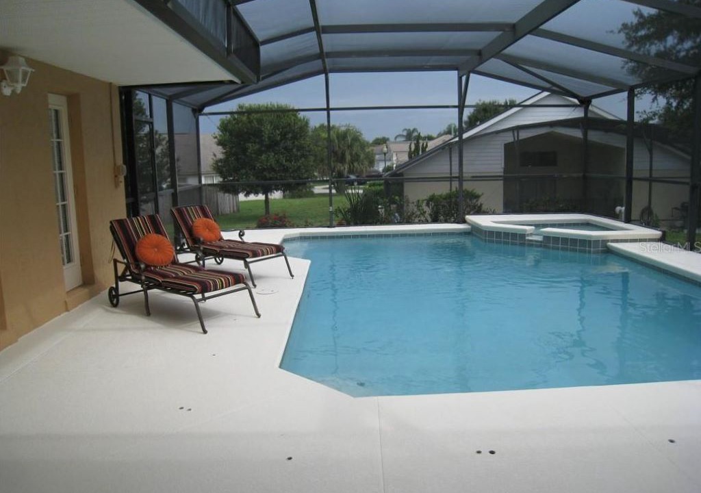 Photo of Outdoor in Orange Tree