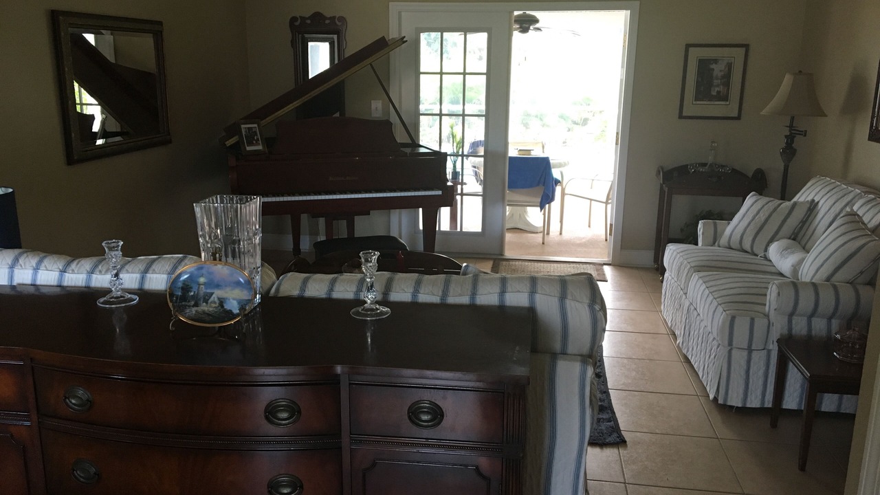 Photo of Livingroom in Palm Bay