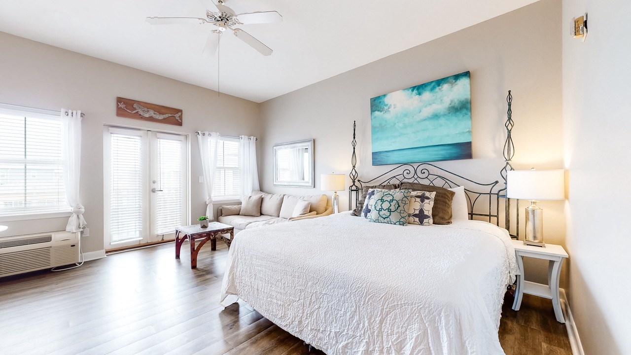 Photo of Bedroom in Gulf Place