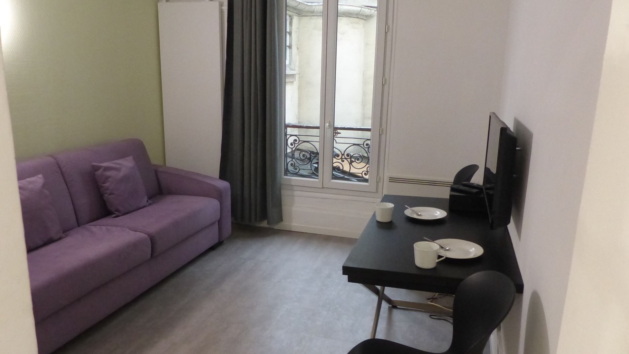Photo of Livingroom in 19th Arrondissement