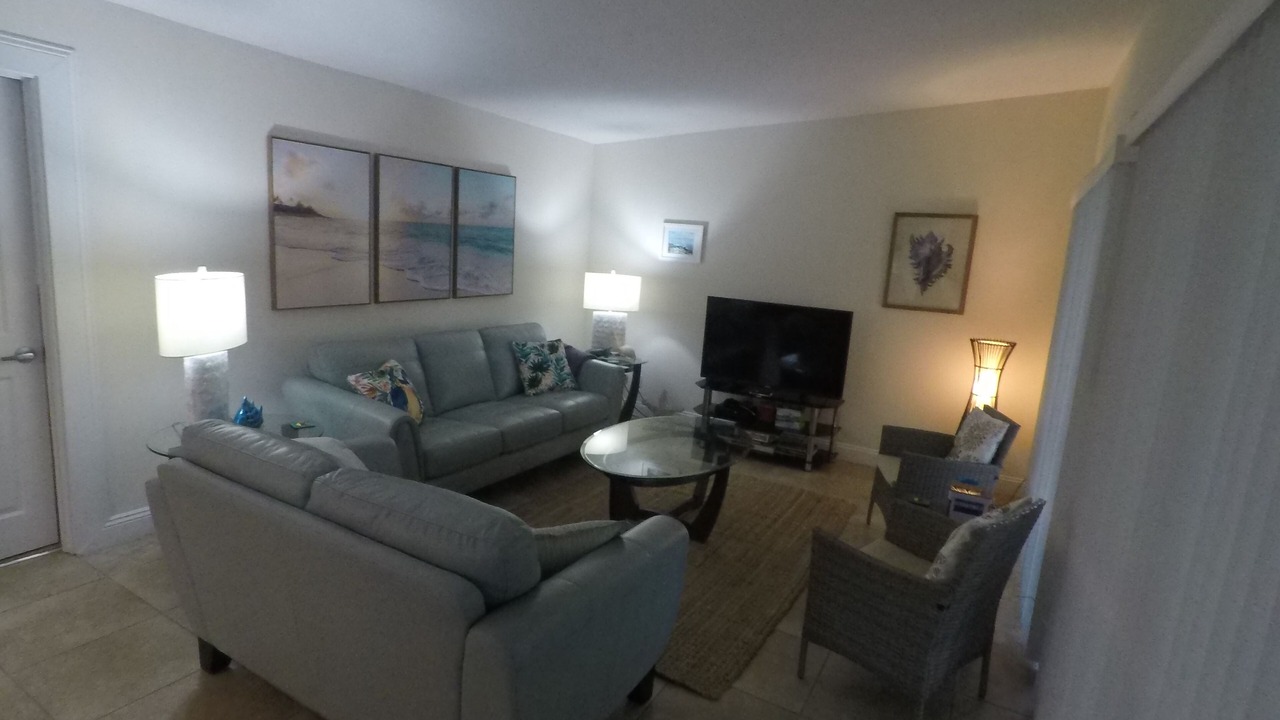 Photo of Livingroom in River Park