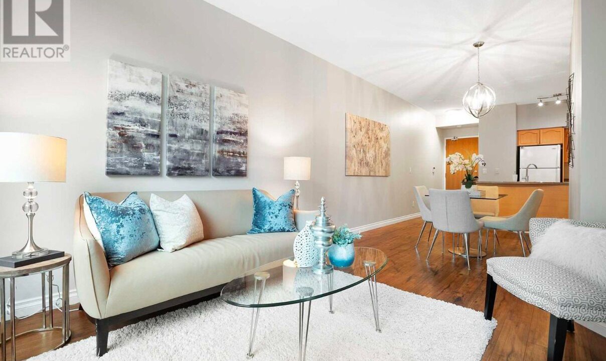 Photo of Livingroom in Fort York