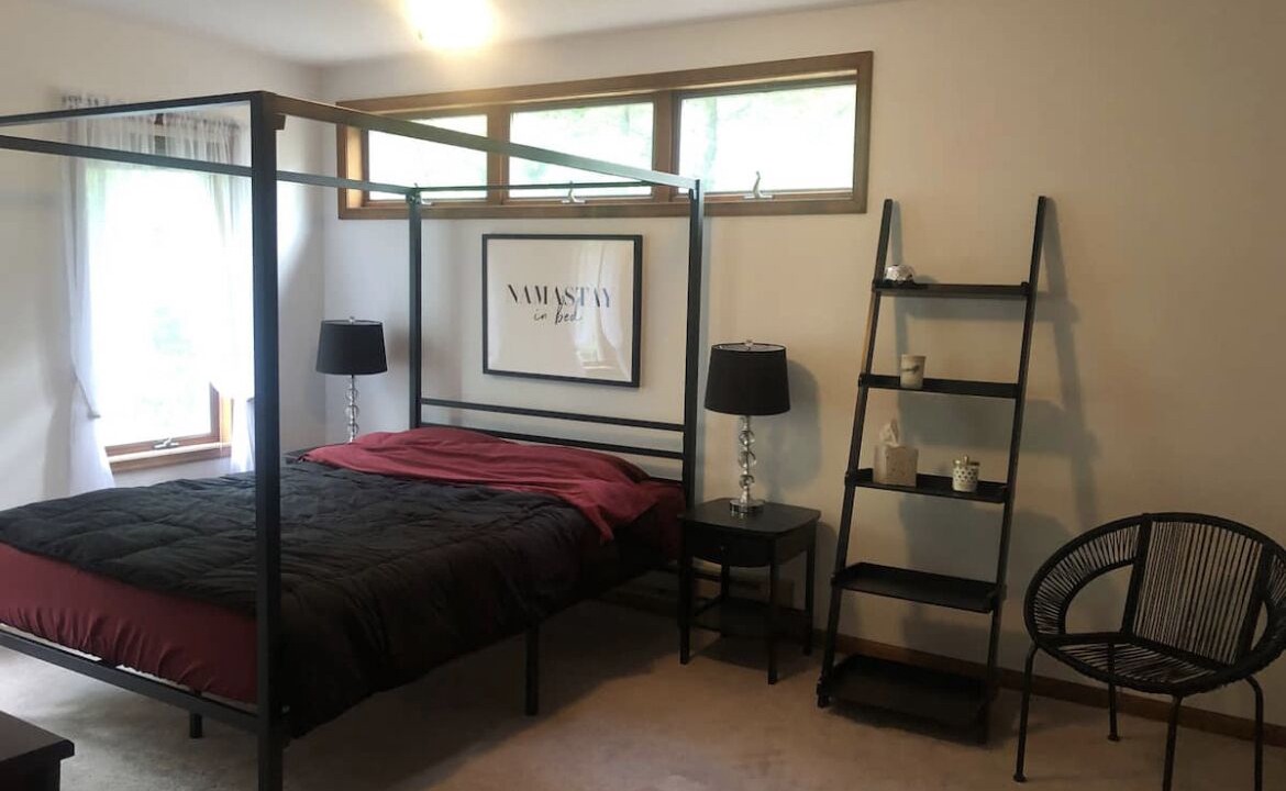 Photo of Bedroom in Tobyhanna