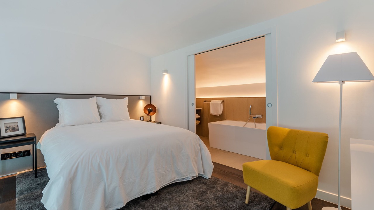 Photo of Bedroom in 15th Arrondissement