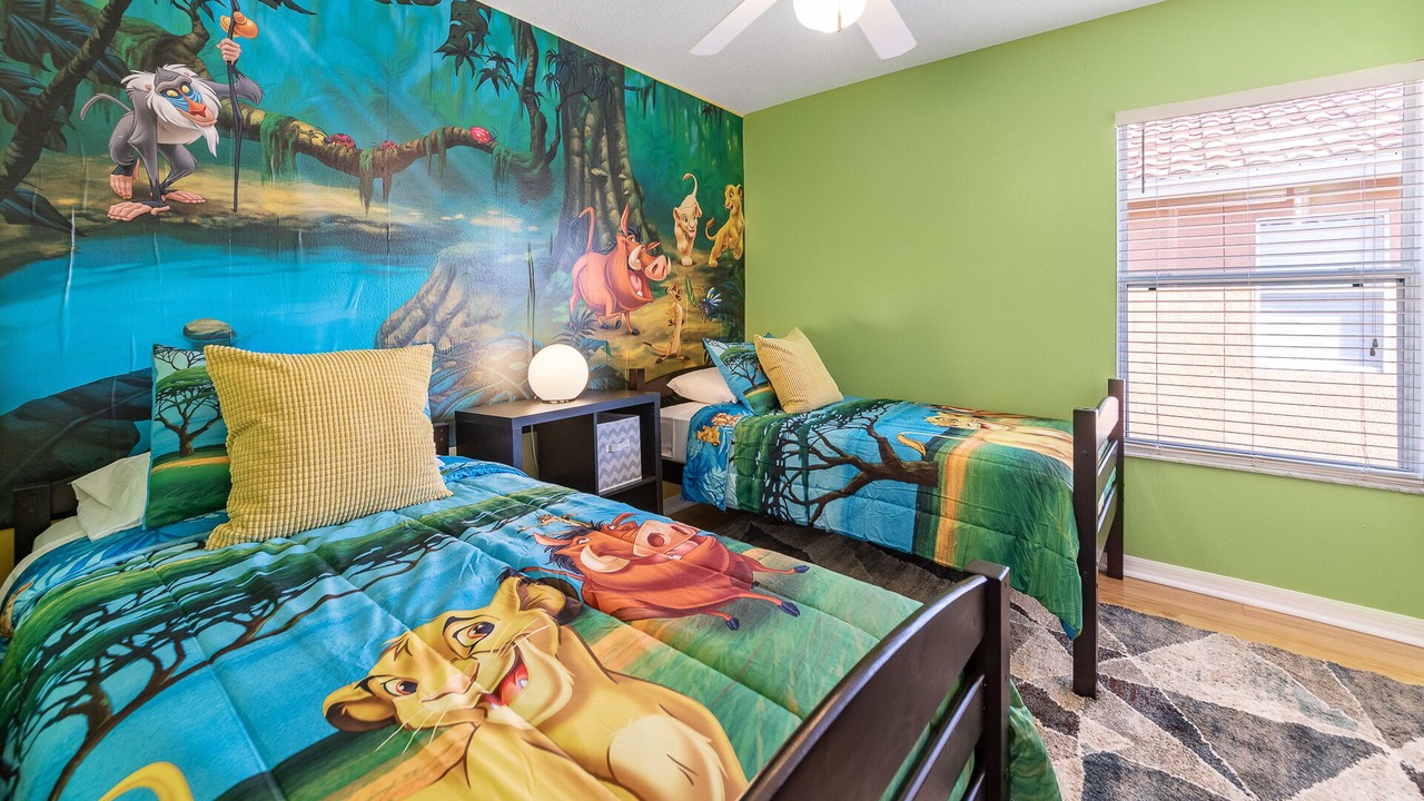 Photo of Bedroom in Crestwynd Bay