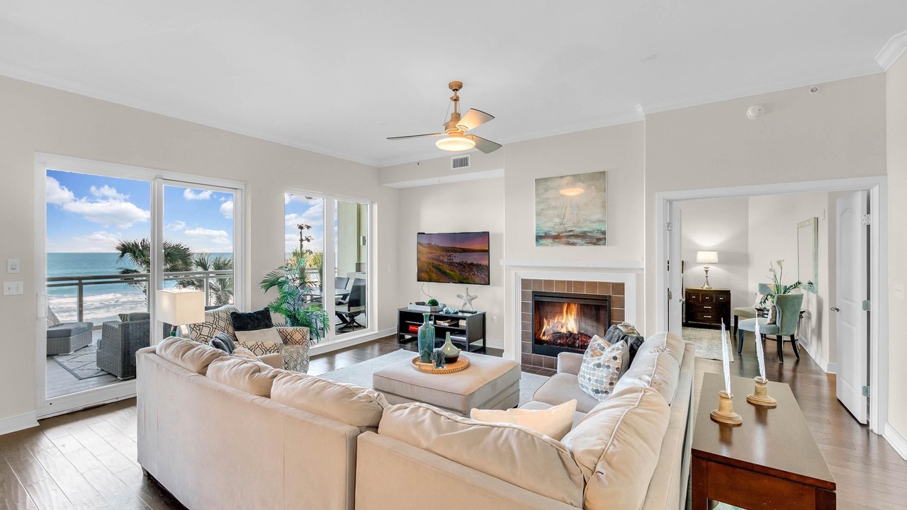 Photo of Livingroom in Daytona Beach