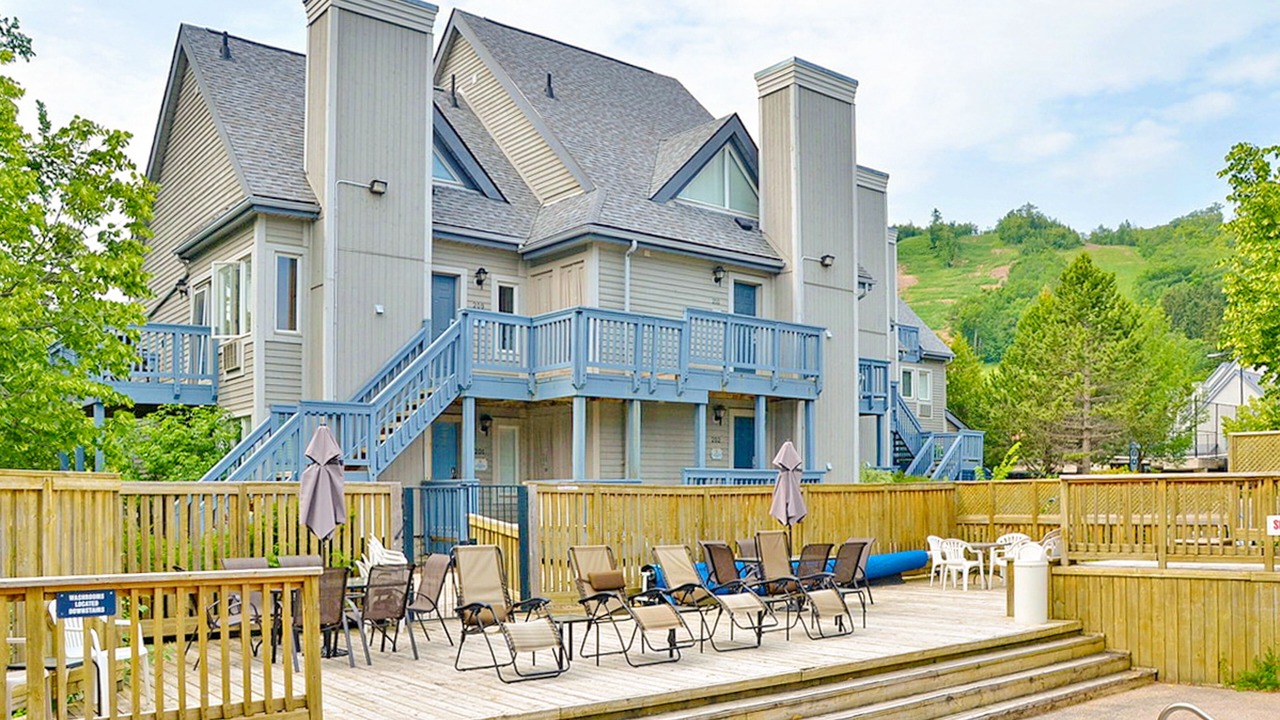 Photo of Patio Balcony in Craigleith