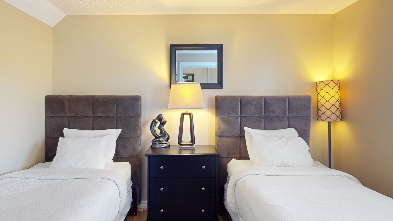 Photo of Bedroom in Craigleith