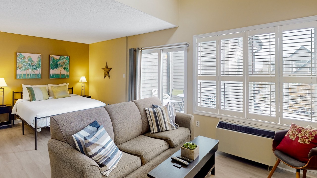 Photo of Bedroom in Craigleith