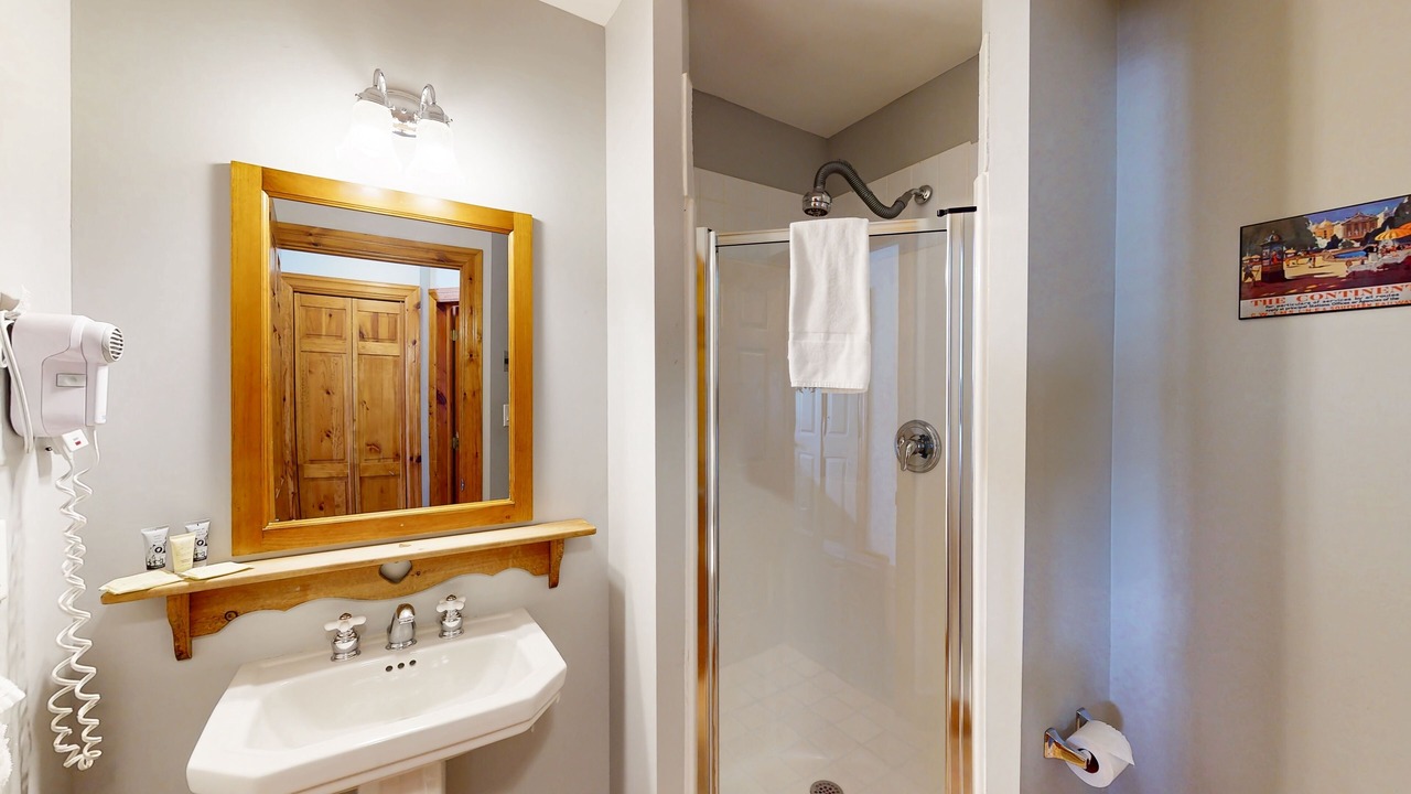 Photo of Bathroom in The Blue Mountains