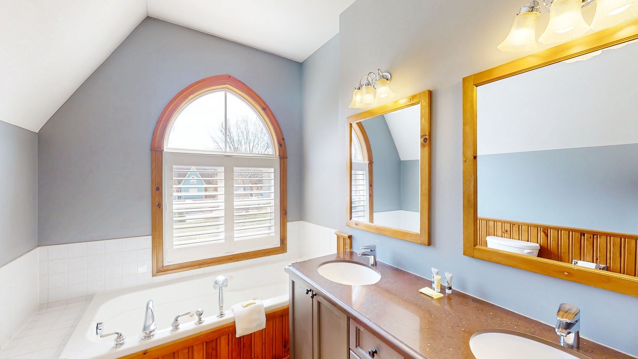 Photo of Bathroom in The Blue Mountains