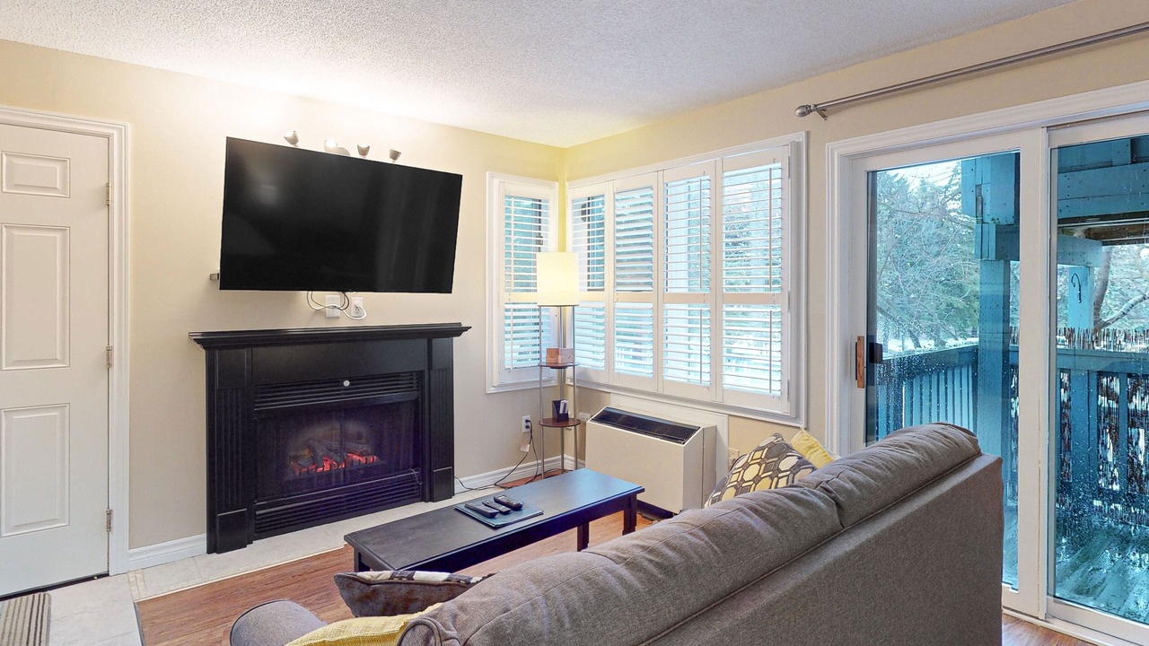 Photo of Livingroom in Craigleith