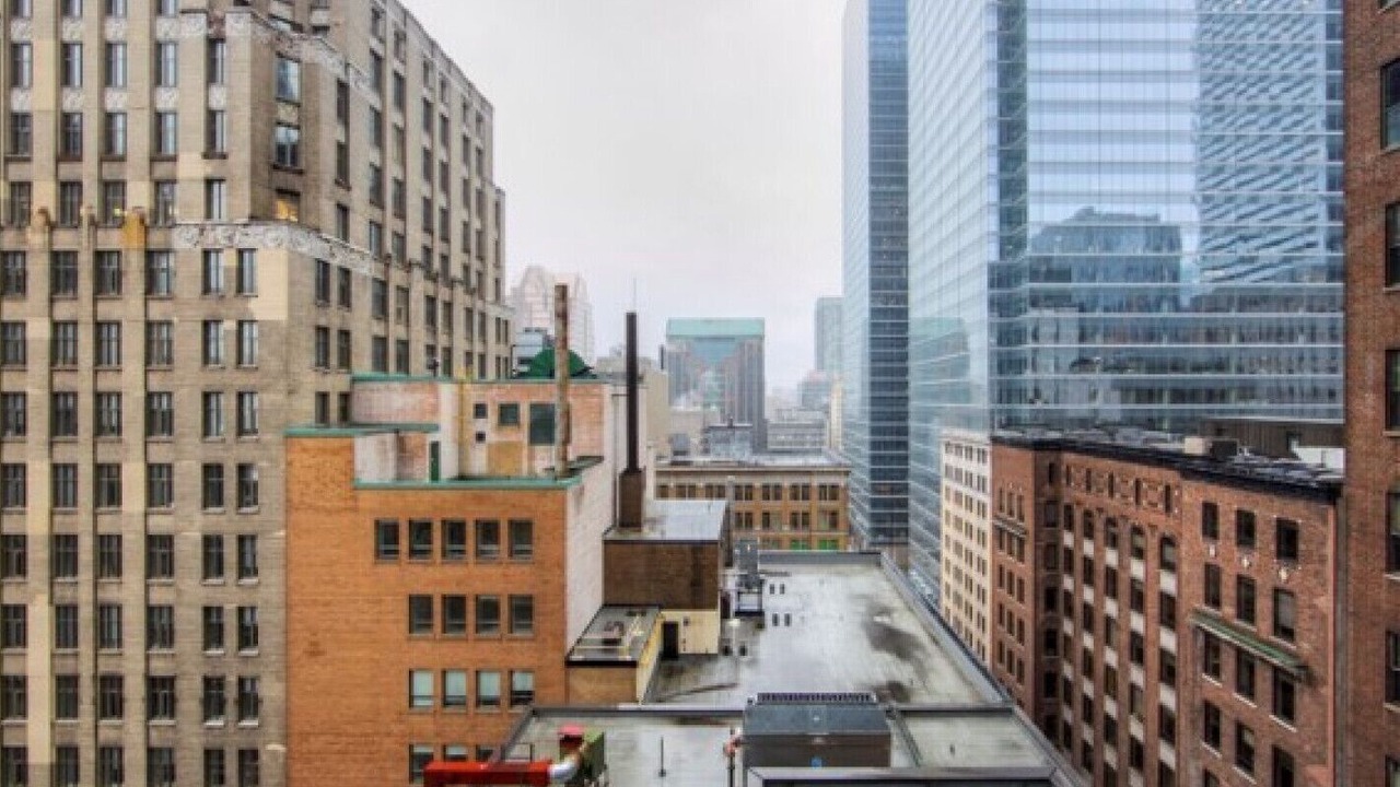 Photo of Others in Financial District