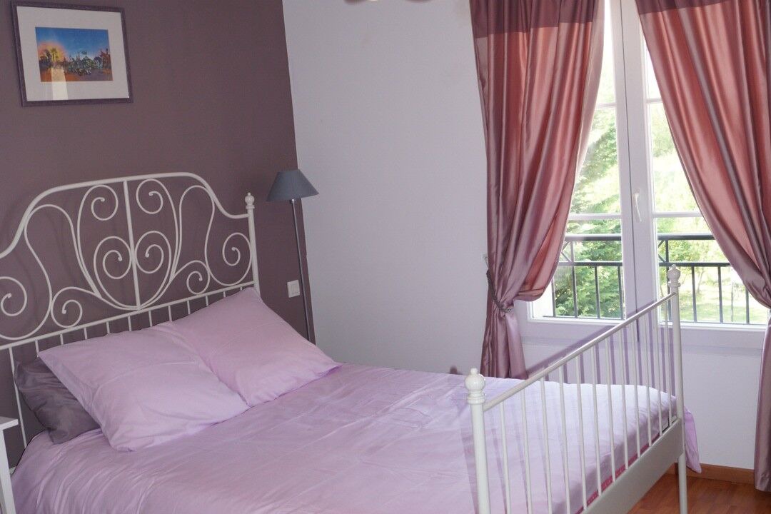 Photo of Bedroom in Bailly-Romainvilliers