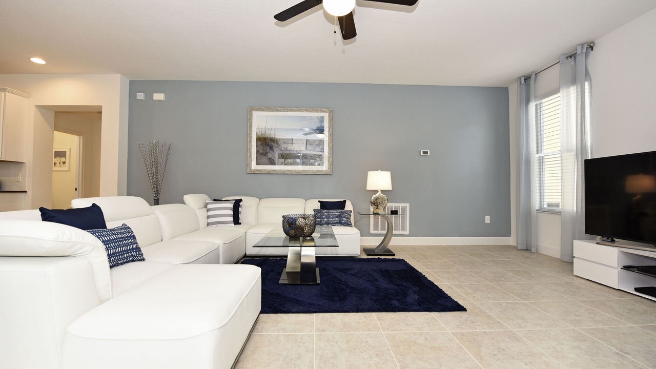 Photo of Livingroom in Watersong