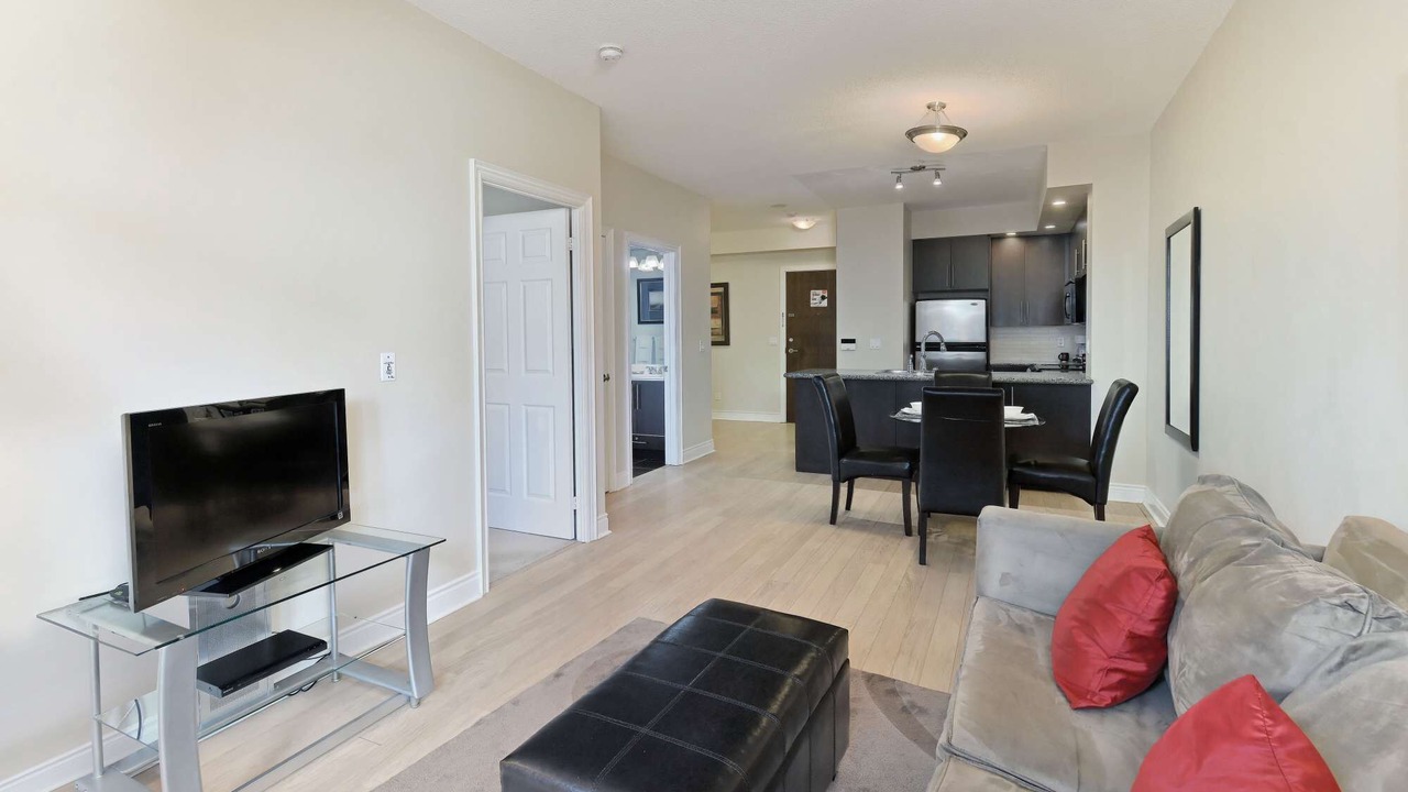 Photo of Livingroom in Markham