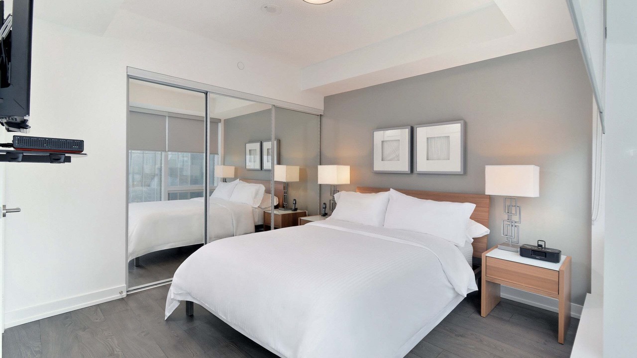 Photo of Bedroom in Toronto Entertainment District