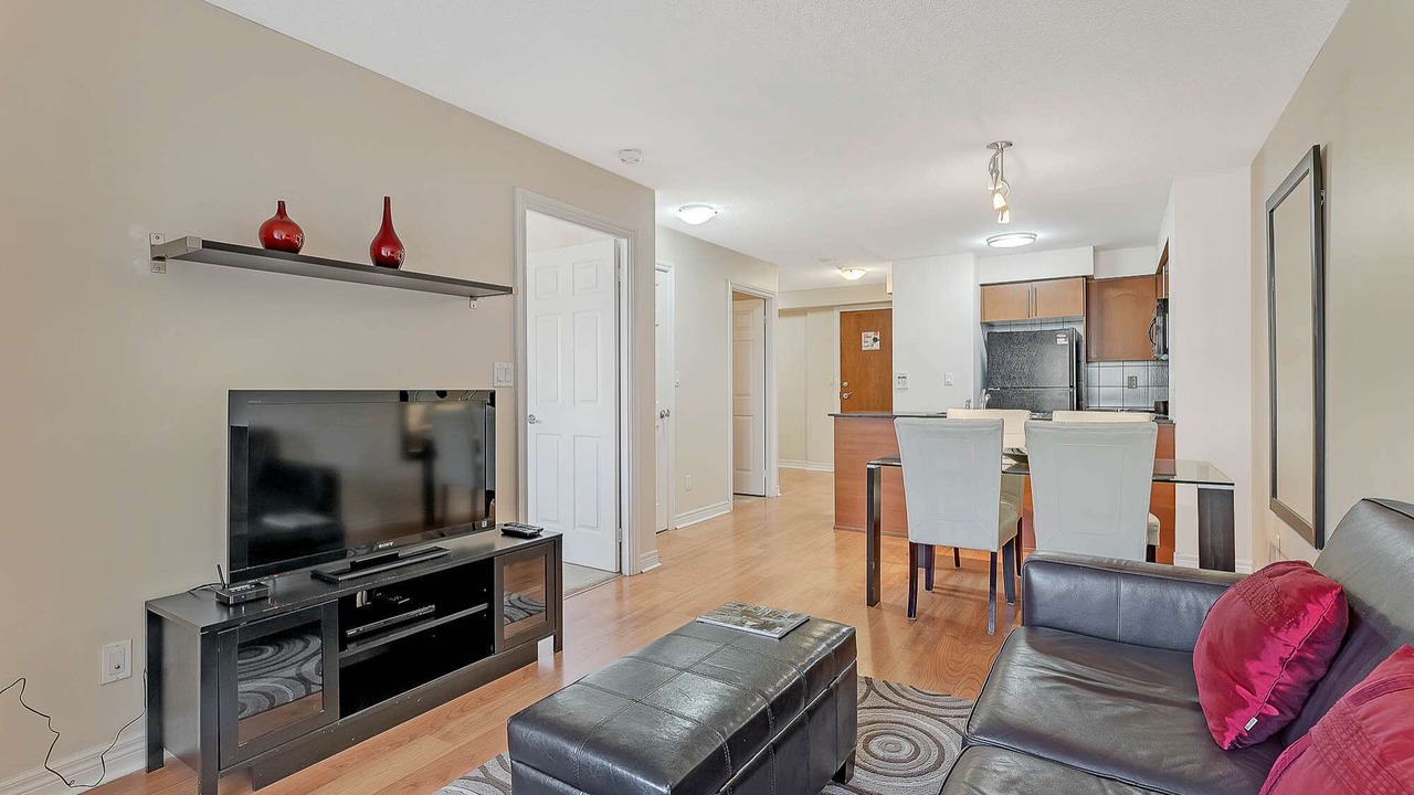 Photo of Livingroom in Downtown Mississauga