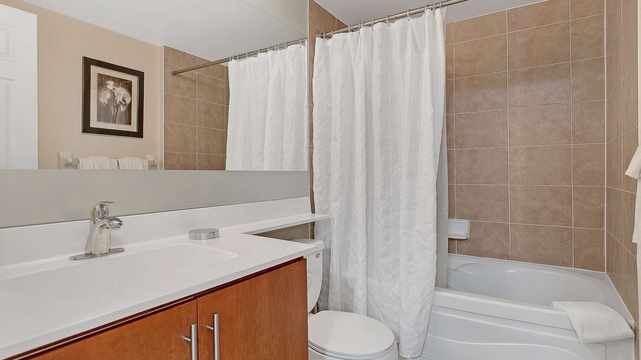 Photo of Bathroom in Downtown Mississauga