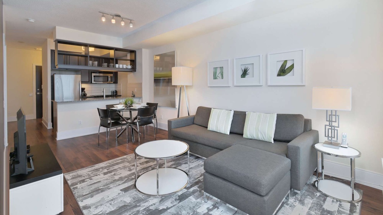 Photo of Livingroom in Etobicoke