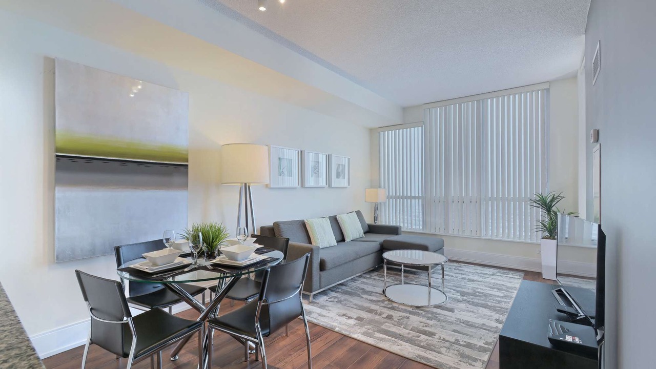 Photo of Livingroom in Etobicoke