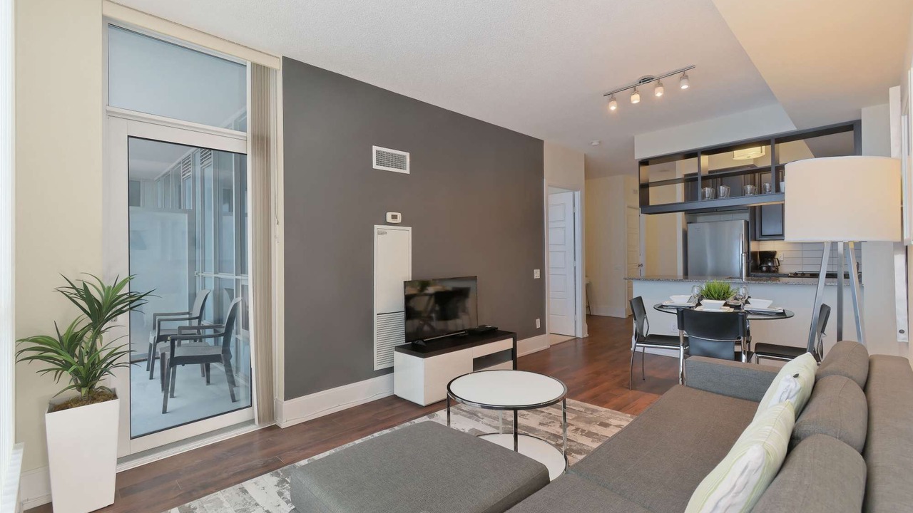 Photo of Livingroom in Etobicoke