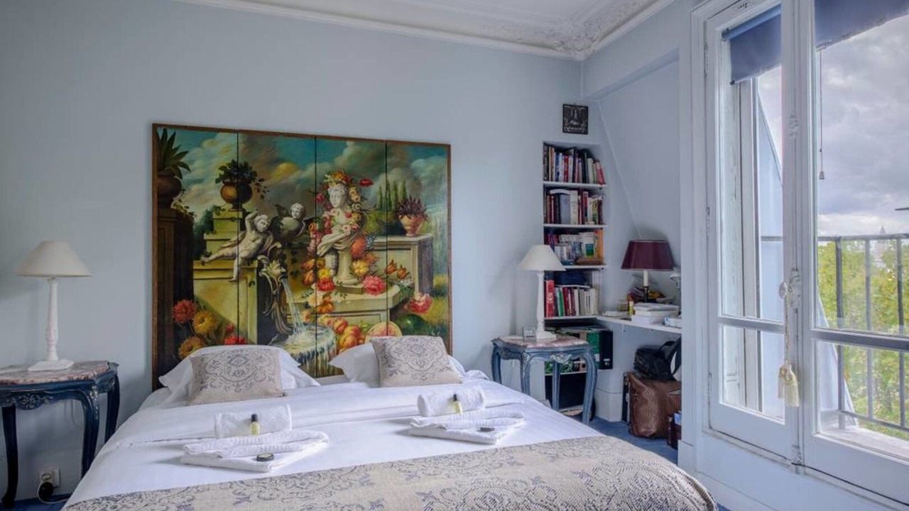 Photo of Bedroom in Notre Dame