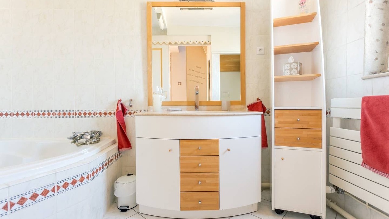 Photo of Bathroom in Montry