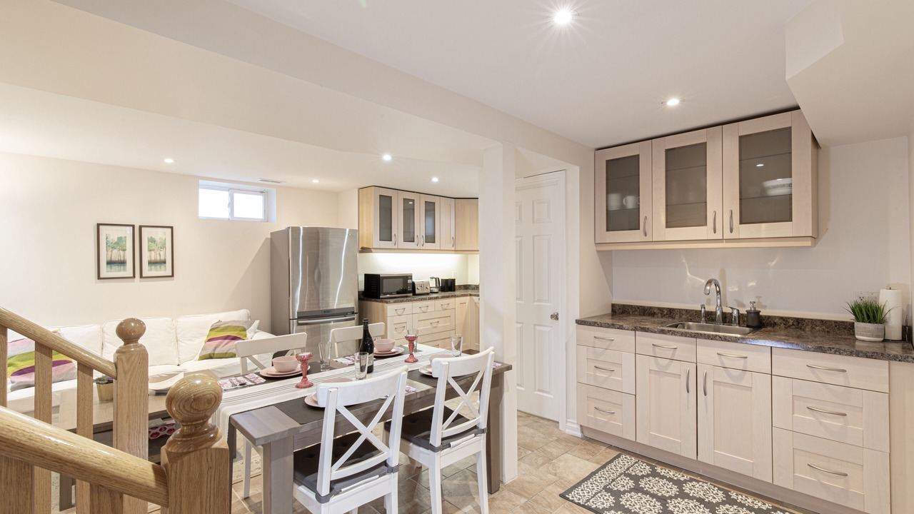 Photo of Livingroom in Richmond Hill