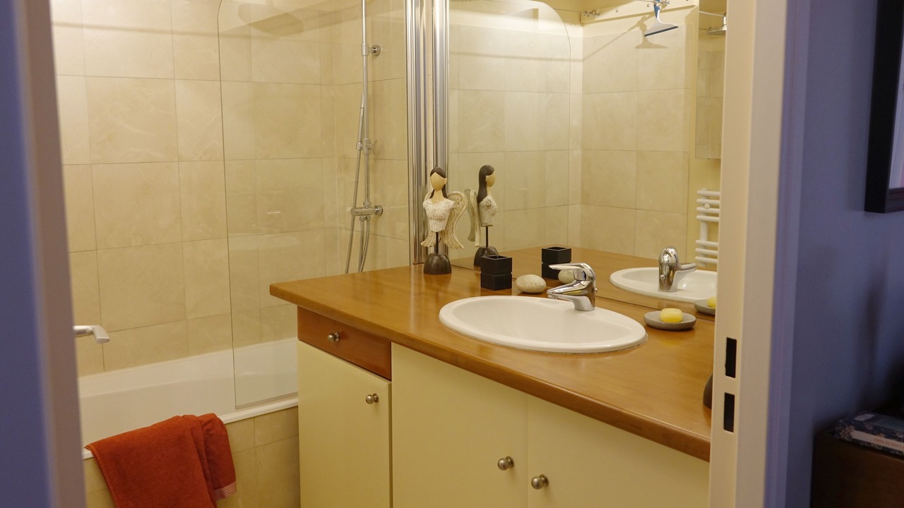 Photo of Bathroom in Plaisance