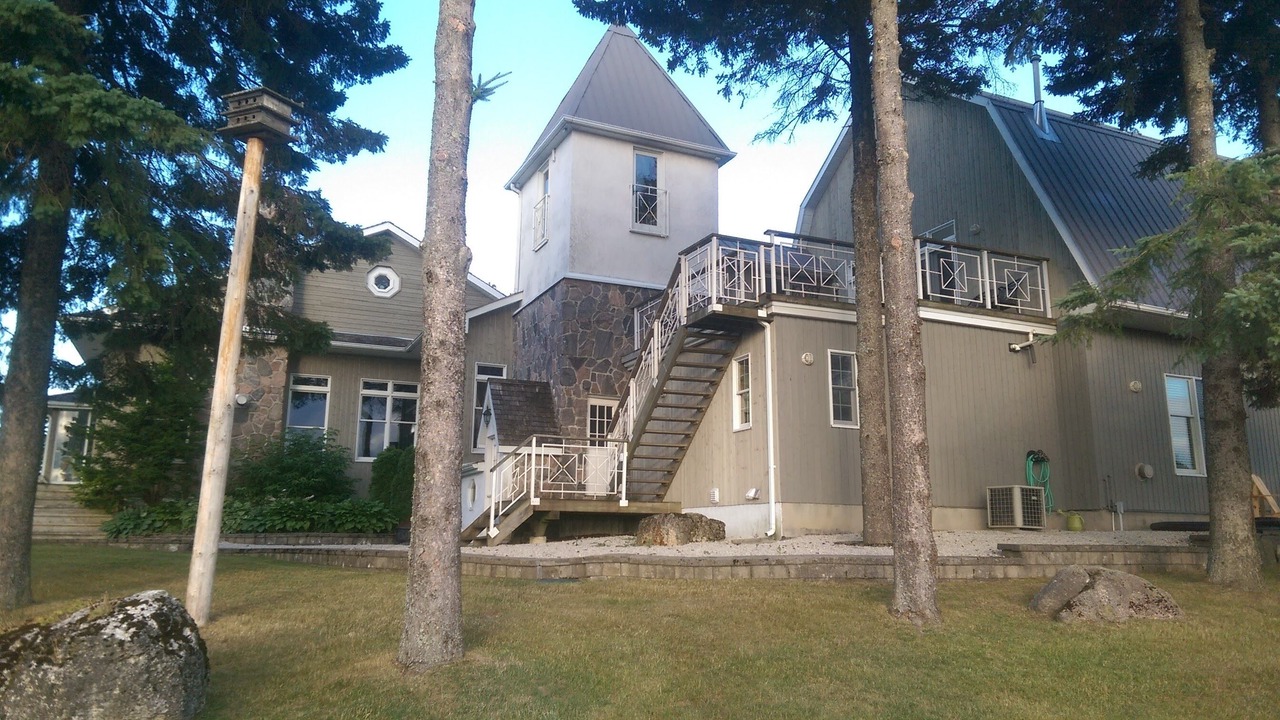Photo of Outdoor in Grey Highlands
