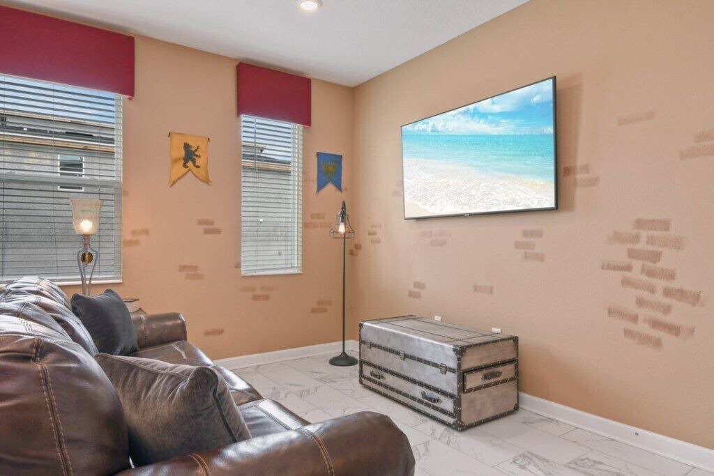 Photo of Livingroom in Campbell
