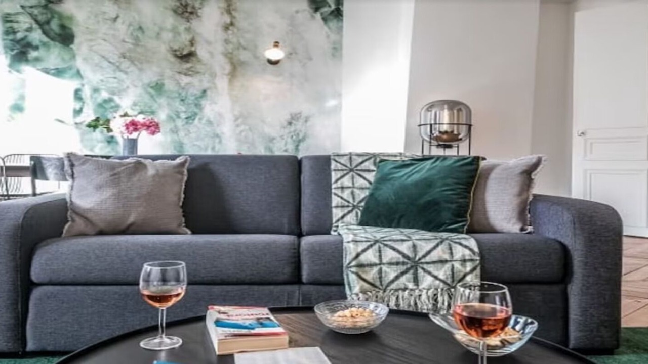 Photo of Livingroom in Strasbourg -Saint-Denis