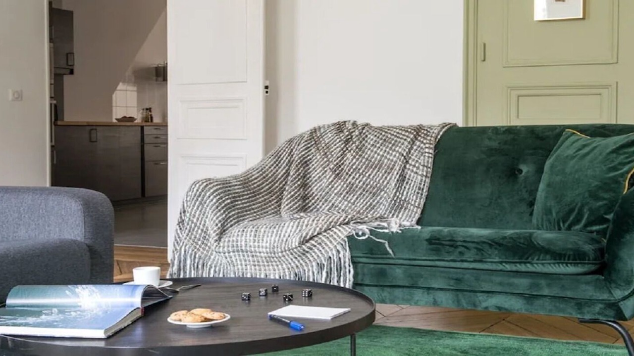 Photo of Livingroom in Strasbourg -Saint-Denis