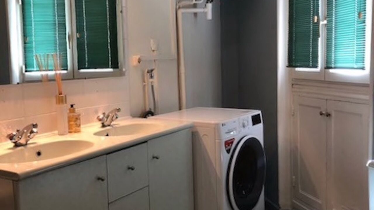 Photo of Bathroom in Neuilly-sur-Seine