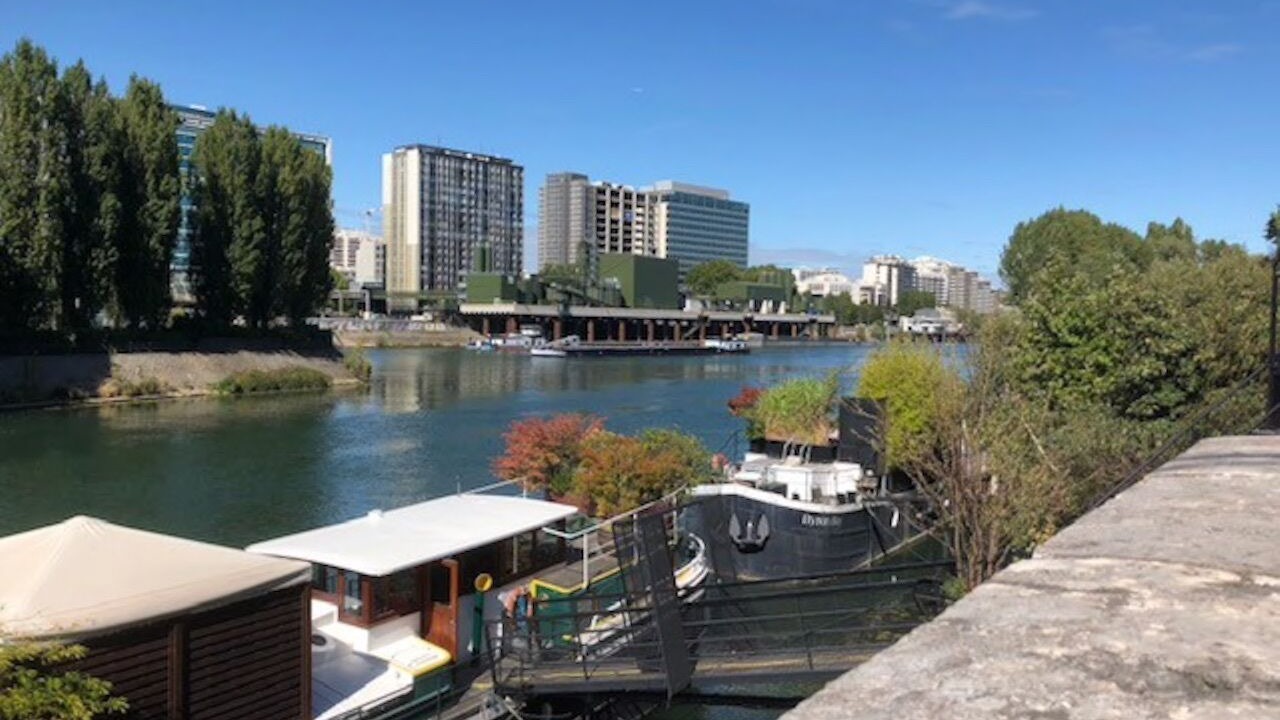 Photo of Others in Neuilly-sur-Seine