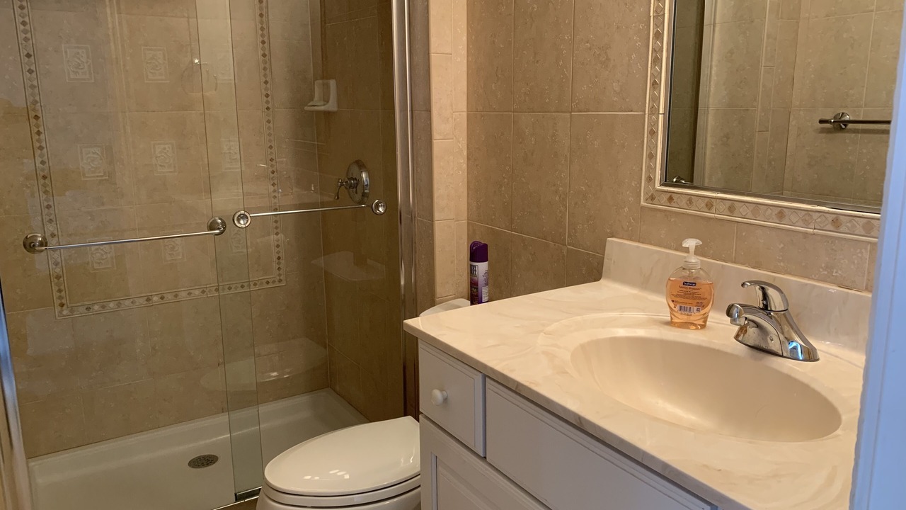 Photo of Bathroom in Circleville