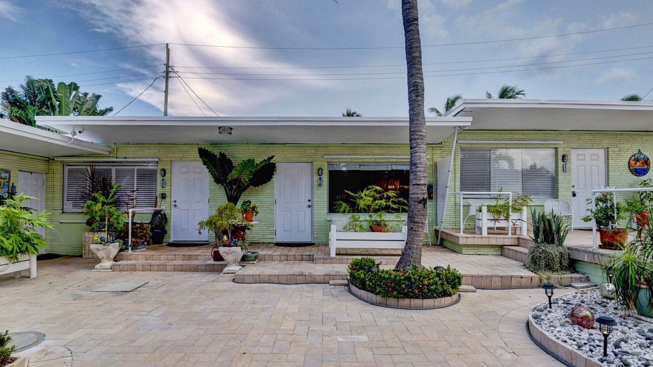 Photo of Patio Balcony in Ocean Ridge
