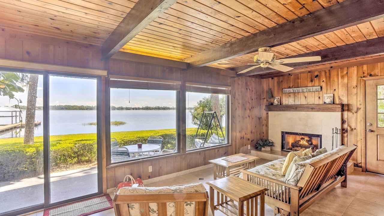 Photo of Livingroom in Lake Placid