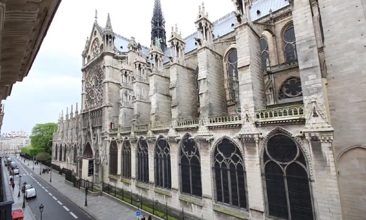 Photo of Others in Notre Dame